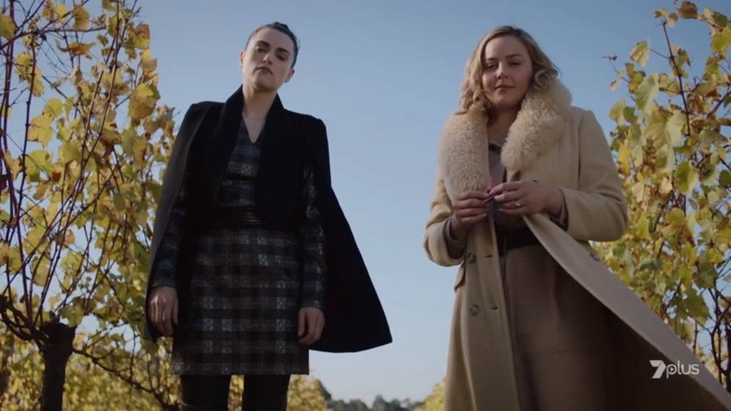 тайные дела подружек невесты. кэти макграт тайные дела подружек невесты. кэти макграт саския. тайна дела подружек невесты. тайные дела подружек невесты постер.